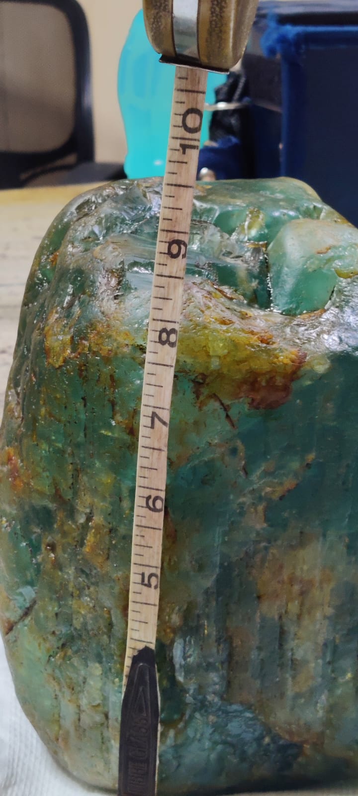12kg Natural Emerald Stone: A Once-in-a-Lifetime Auction of Earth’s Rarest Treasure